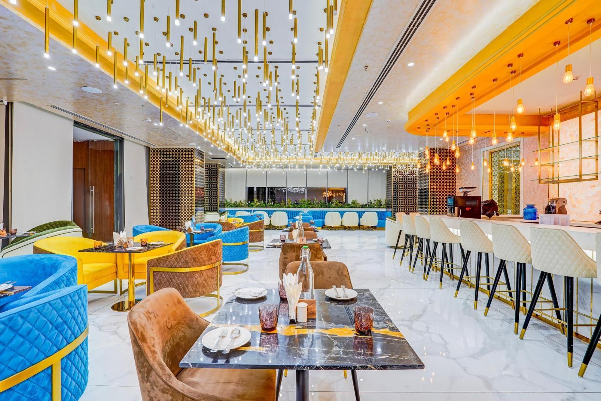 Sunday Hotels And Residences Gurgaon Exterior photo