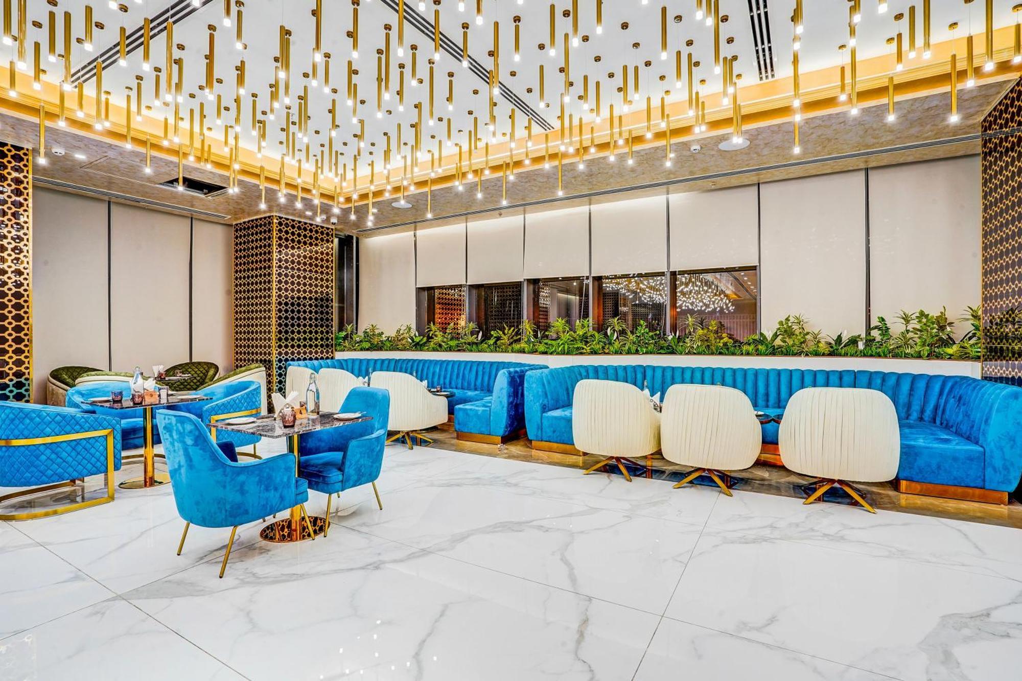 Sunday Hotels And Residences Gurgaon Exterior photo